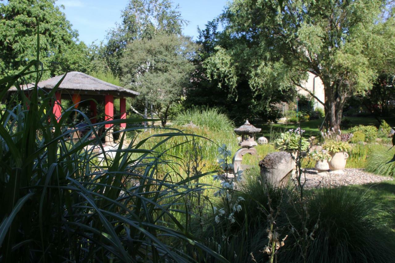 - Wohlfuehlambiente & Gartenparadies *
